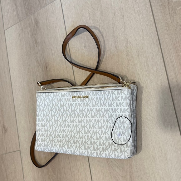 Michael Kors Jet Set Double Pouch White and Brown Crossbody Bag with Monogram - Picture 8 of 8